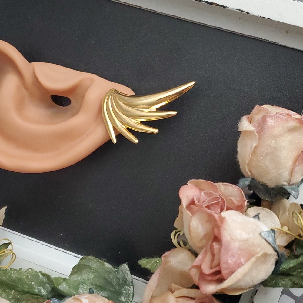 80s Goldtone Metal Earrings, Angel Wing Pattern Earrings